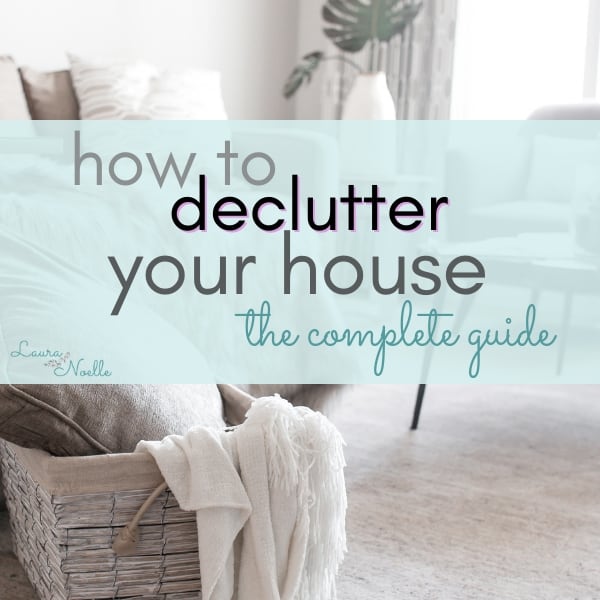 Learn the 6 simple steps for how to declutter your house when you don't know where to start! || decluttering | home organization | minimalism | #declutter #organizationtips #minimalist